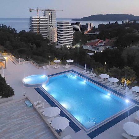 Status-M Apartments Bečići エクステリア 写真