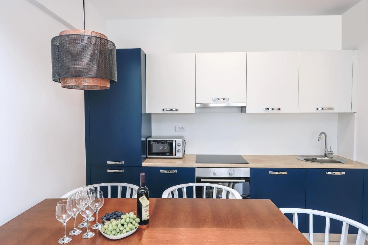 Status-M Apartments Bečići エクステリア 写真