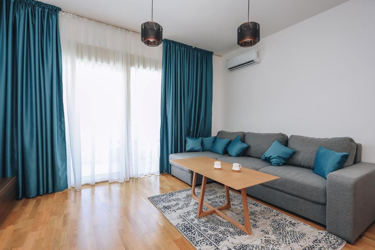 Status-M Apartments Bečići エクステリア 写真