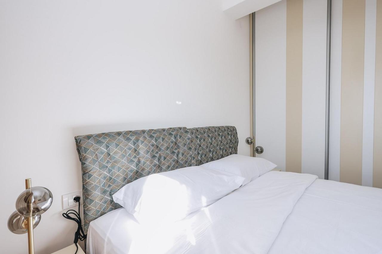 Status-M Apartments Bečići エクステリア 写真