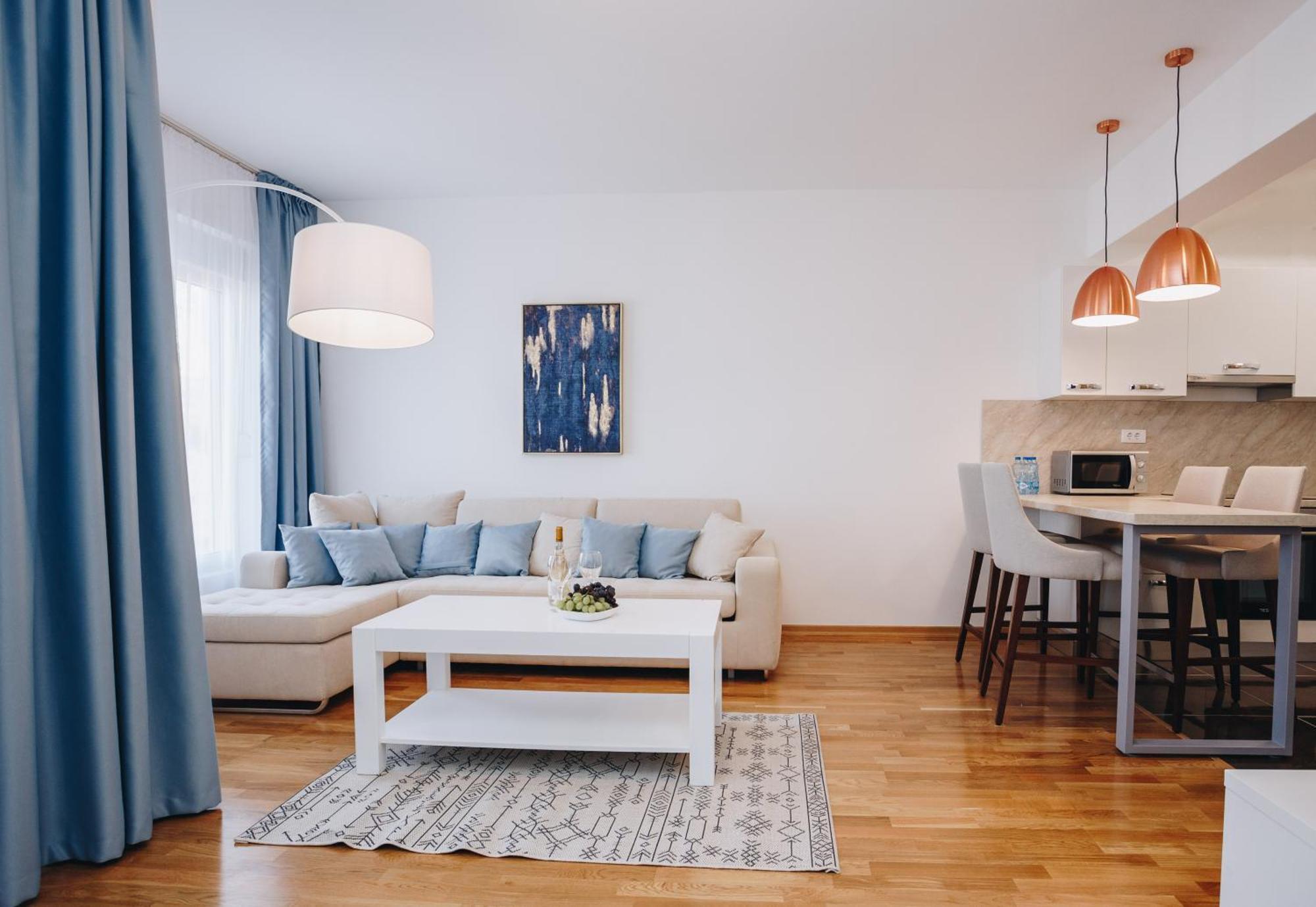 Status-M Apartments Bečići エクステリア 写真
