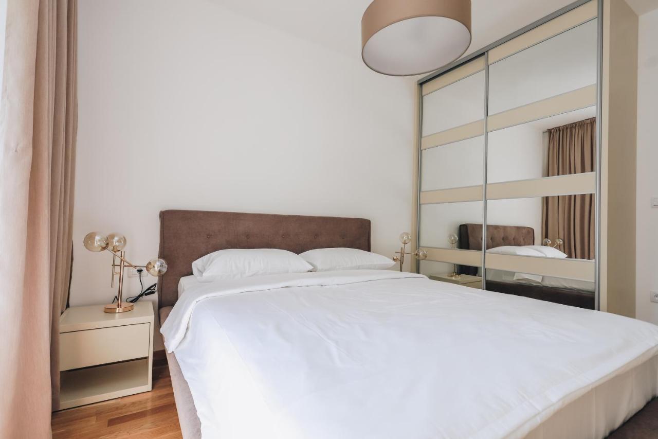 Status-M Apartments Bečići エクステリア 写真